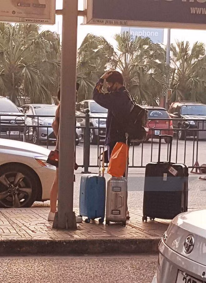 Gai xinh duoc Trinh Thang Binh om eo cung chieu o Da Nang la ai?-Hinh-5