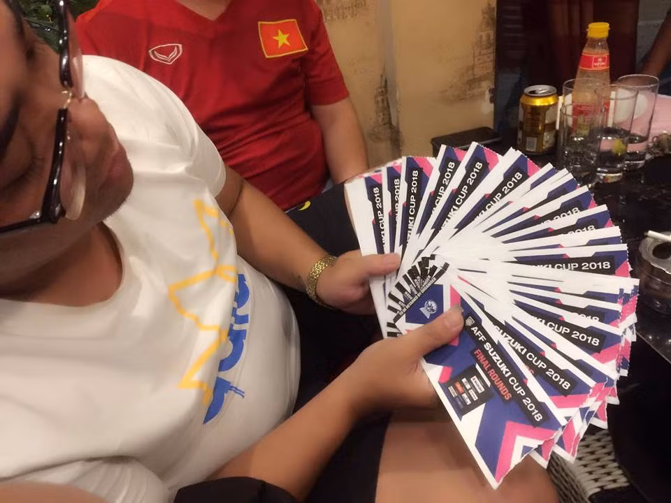 Sot ve AFF Cup tran Viet Nam-Philippines: In ve gia bi xu ly the nao?-Hinh-2