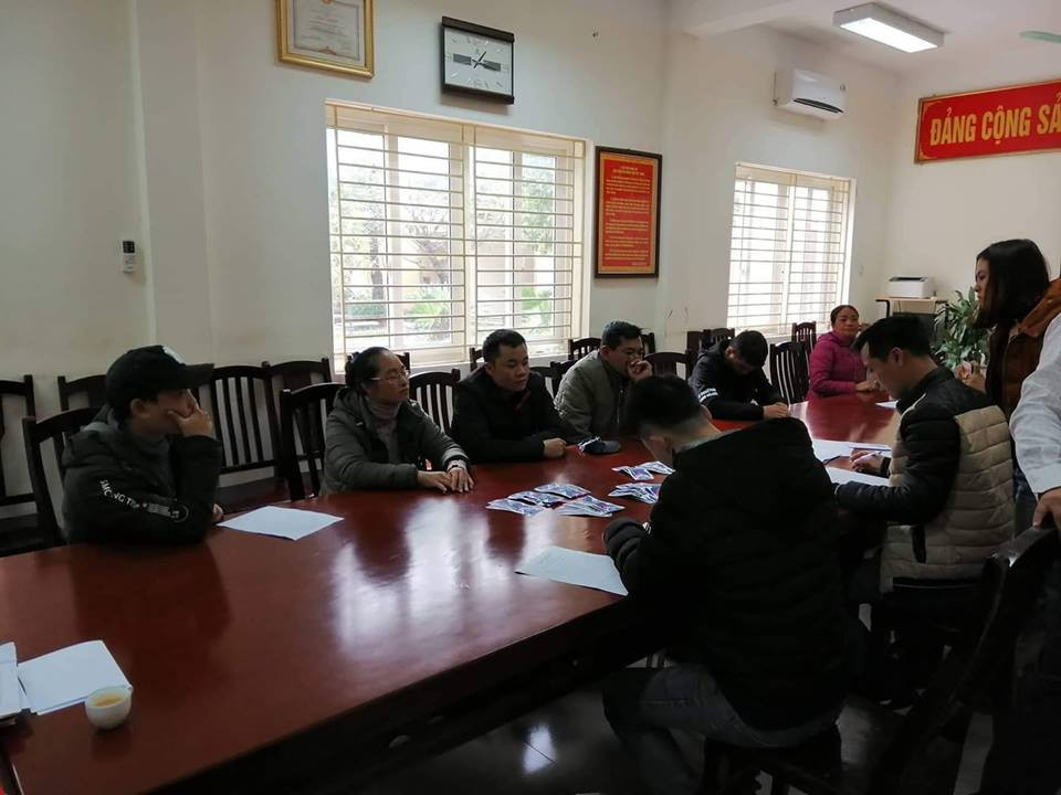 Canh sat “tom” 10 phe ve truoc tran chung ket AFF Cup 2018