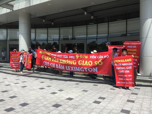 Song trong CC cao cap, cu dan Lexington van dau dau vi chua co so hong