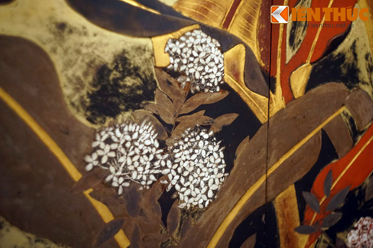 Với ý nghĩa đó, tác phẩm cũng có thể được coi.là một dấu mốc của việc đưa kĩ thuật sơn mài lên đỉnh cao, khẳng định tầm quan trọng của chất liệu hội họa này trong nền mỹ thuật Việt Nam.