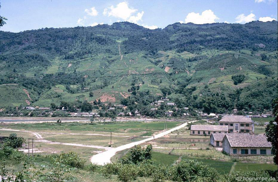 Khung cảnh ở thị trấn Lai Châu (nay là thị xã Mường Lay).