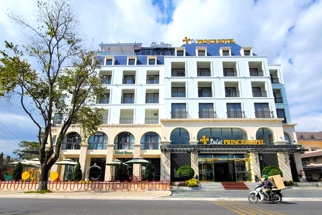 Hô biến dự án khu vui chơi thành khách sạn Dalat Prince Hotel Ho bien du an khu vui choi thanh khach san Dalat Prince Hotel
