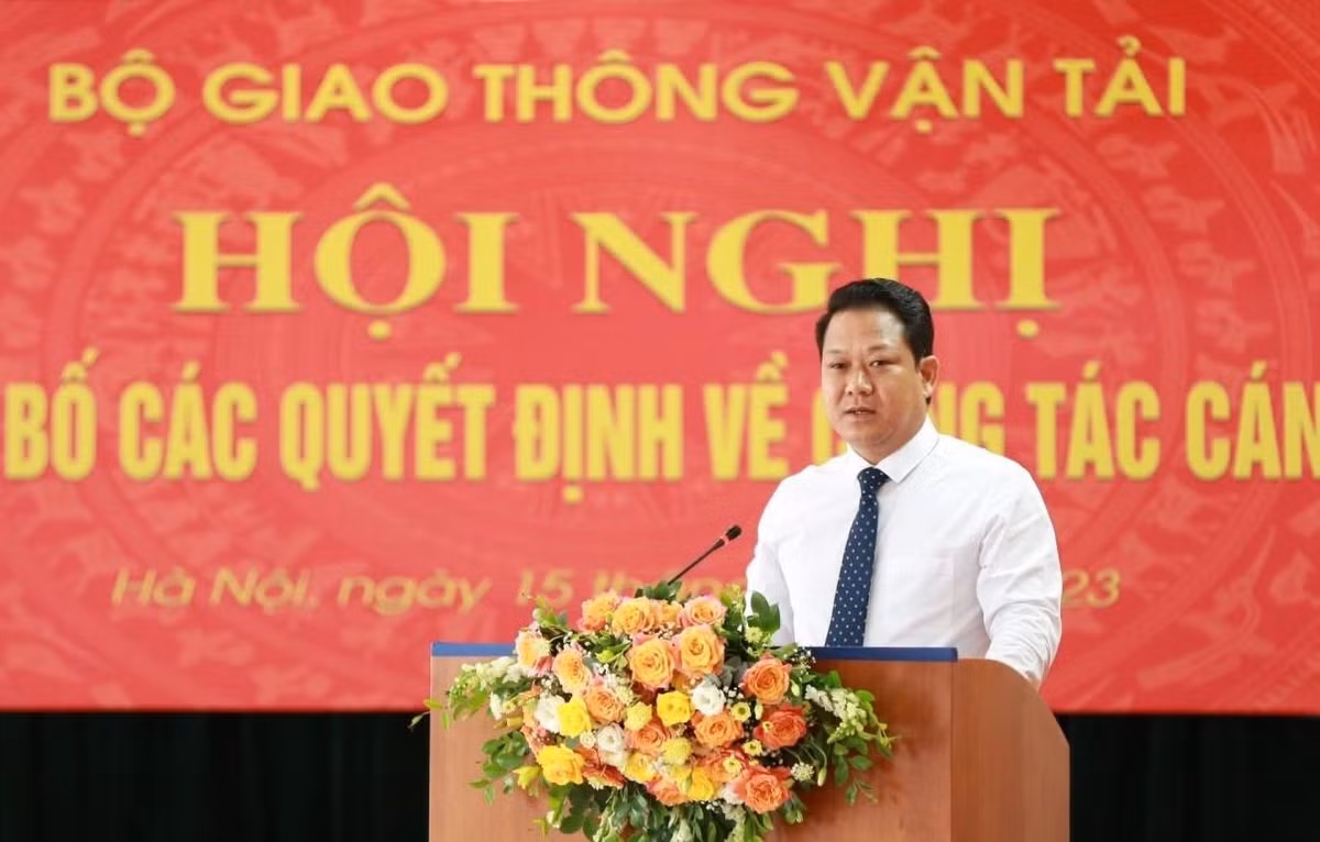 Chu tich huong luong “khung” 1,38 ty/nam, VATM doanh thu sao?