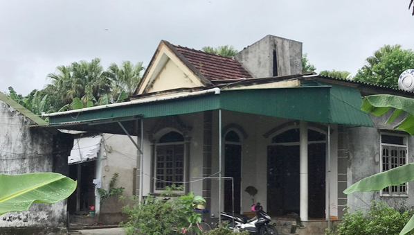  Con rể đâm mẹ vợ và 2 chị vợ thương vong: Ngày 28/9/2020, người dân ở phường Hà Huy Tập, TP Hà Tĩnh nghe tiếng kêu cứu phát ra ở ngôi nhà của bà Nguyễn Thị V. (71 tuổi). Lúc chạy tới, người dân phát hiện bà V. cùng 2 người con gái là chị Bùi Thị Nh. và chị Bùi Thị H. đều bị đâm. Thời điểm này, họ cũng nhìn thấy H. - con rể bà V. rời khỏi căn nhà. Do vết thương nặng, chị Bùi Thị Nh. tử vong. Bà V. và con gái tên H. bị thương nặng. Nguyên nhân do mâu thuẫn gia đình. 