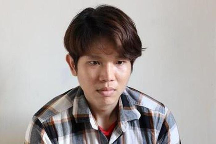  Đâm chết em rể khi giải quyết chuyện ly hôn: Trong lúc nói chuyện giúp em gái giải quyết chuyện ly hôn, Trần Đại (27 tuổi, ngụ huyện Bến Cầu, tỉnh Tây Ninh) và em rể là anh N.V.T. (26 tuổi, trú cùng địa phương) xảy ra mâu thuẫn dẫn đến xô xát. Đại cầm dao đâm em rể nhiều nhát. Dù được người thân đưa đi bệnh viện cấp cứu nhưng T. đã tử vong. Ngày 25/6, Đại bị Công an tỉnh Tây Ninh bắt tạm giam. 