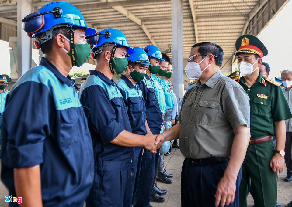Thủ tướng nêu rõ sân bay Biên Hòa là điểm nóng về dioxin ở Việt Nam. Tỉnh Đồng Nai cần phối hợp với Bộ Quốc phòng và các cơ quan liên quan để nghiên cứu, đánh giá kỹ hơn tác động của chất độc da cam tới người dân xung quanh nhằm có phương án phù hợp, khả thi bảo vệ sức khỏe người dân.