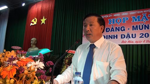 Từ năm 2015, ông giữ chức vụ bí thư Huyện ủy Đức Hòa và cũng là tỉnh ủy viên cho đến khi giữ chức vụ phó chủ tịch UBND tỉnh Long An vào tháng 6/2019.