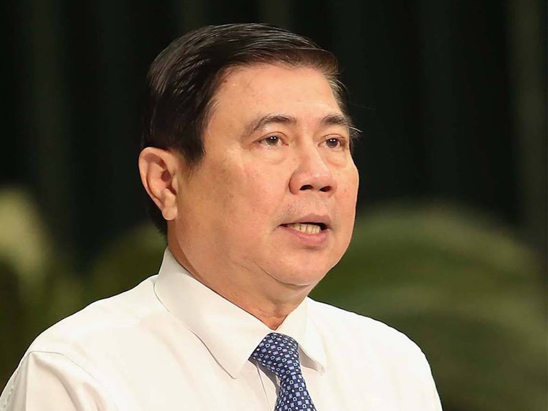 Quá trình công tác của ông Phong được biết đến khi làm chủ tịch đầu tiên của Hội Sinh viên Việt Nam TP.HCM vào năm 1995. Một năm sau, ông được bầu làm Phó Bí thư Thành Đoàn TP.HCM và đến tháng 9/1999, ông được bầu giữ chức Bí thư Thành Đoàn TP.HCM.