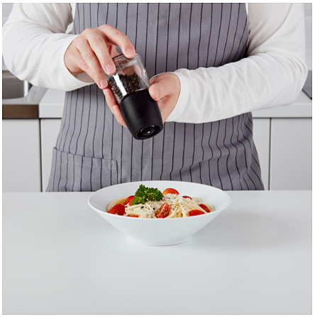 Hạt tiêu có thể gây cản trở sự hấp thu các loại thảo mộc, vì vậy bạn nên cẩn trọng khi ăn hạt tiêu và dùng các loại thảo mộc. Ảnh Hstatic.