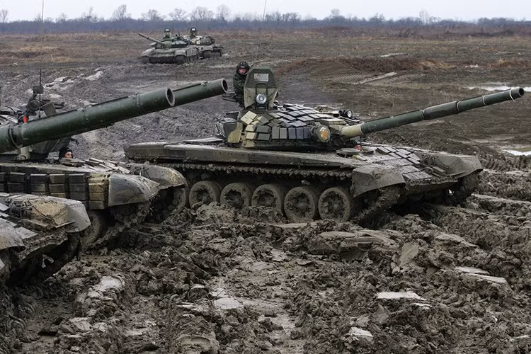 Các chuyên gia nước ngoài đã tính toán tổn thất xe tăng khổng lồ của quân đội Nga ở Chechnya, trong đó nhấn mạnh vào T-80 và kết luận rằng chiếc xe tăng này không có khả năng nổi bật nào cả.