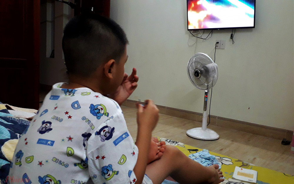 Moi cach ly 4 ngay, con toi da om cong hong… nguoi dung-Hinh-2