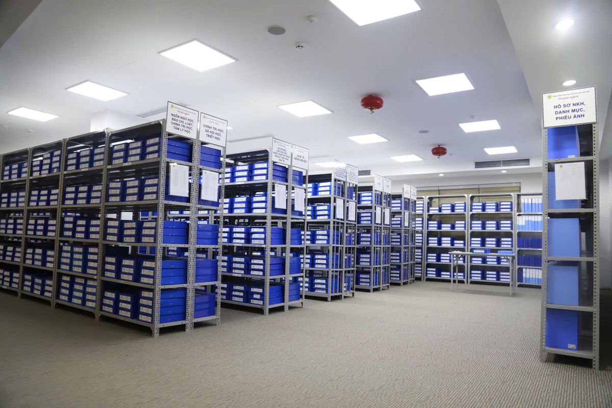 “Với sứ mệnh đặc biệt là "không gian di sản các nhà khoa học", những di sản vô giá này đã được các chuyên gia của MedGroup dành hơn 10 năm tỉ mỉ thu thập qua những cuộc gặp mặt trực tiếp với các nhà khoa học, cộng sự và người thân của họ cũng như các nhân chứng.