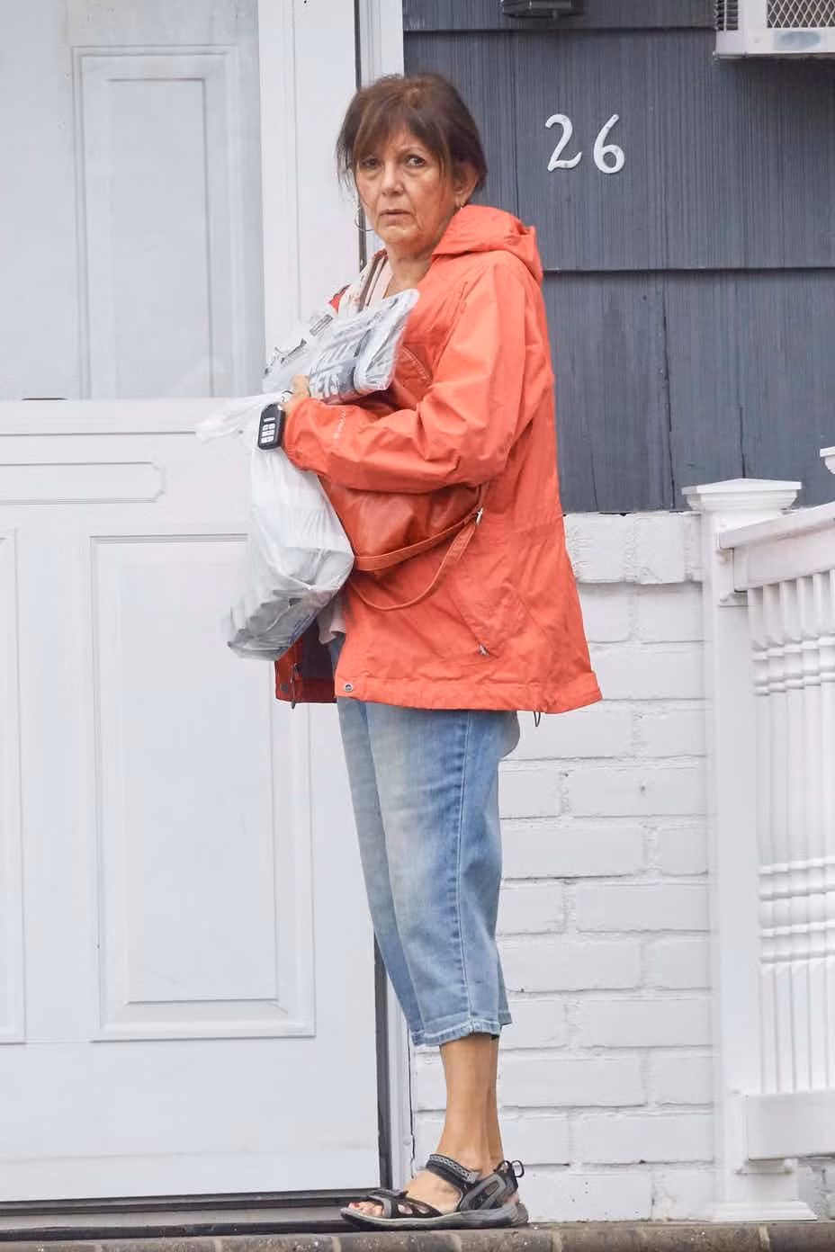 Bà Rita Wolfensohn, bị mù và sống cùng xác chết người con trai tại một căn nhà ở quận Brooklyn (New York, Mỹ) trong suốt 20 năm mà không hề hay biết.