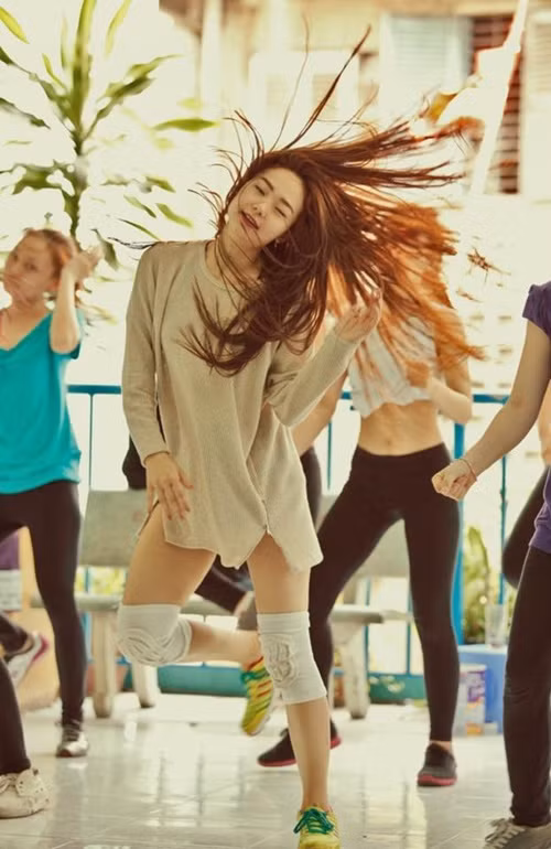 Day la bi quyet giup Minh Hang tuoi tre hon tuoi that-Hinh-4