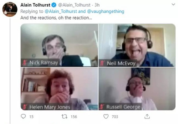 Ông Vaughan Gething, Bộ trưởng y tế xứ Wales bị nghe thấy chửi thề, nói xấu đồng nghiệp Jenny Rathbone giữa cuộc gọi trực tuyến khi ông quên không tắt micro của mình.