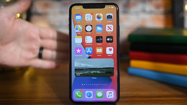 Các bản phát hành beta cho iOS 14.5 và iPadOS 14.5 được mang đến một phần cập nhật của menu Location Services trong cài đặt Privacy, trình bày chi tiết tất cả dữ liệu mà Apple thu thập khi bạn đang di chuyển.