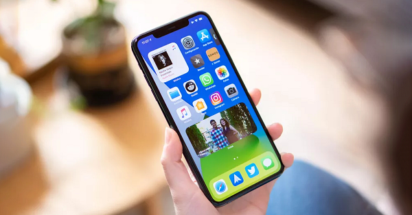iOS14.5 beta4 tối ưu hóa các vấn đề của iOS14.4.1, giúp cải thiện đáng kể độ mượt mà và giảm sinh nhiệt làm nóng máy. Trước đó, phiên bản iOS14.4.1 vấp phải khá nhiều phản hồi tiêu cực từ phía người dùng, nên Apple đang cố gắng đẩy nhanh tiến độ ra mắt của iOS14.5.