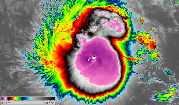 Sau nhiều nghiên cứu, các nhà khoa học vừa nhận định, đám mây giông hình thành trên Thái Bình Dương năm 2018 là đám mây có nhiệt độ lạnh nhất từ trước đến nay, âm 111 độ C.