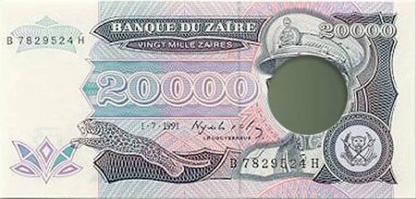 Và giải pháp cuối cùng được đưa ra: họ cắt đi phần khuôn mặt của người cầm quyền tàn ác vừa bị lật đổ - “gã” độc tài Joseph Mobutu, và thế là có một đồng tiền mới! Một sự sáng tạo đầy sâu cay!