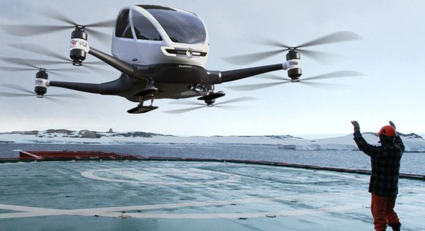 EHang đang phát triển mẫu taxi bay cất hạ cánh thẳng đứng chạy bằng điện có thể tự động chở hành khách đến địa điểm yêu cầu.