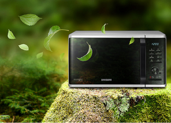 Lò vi sóng thông minh đắt nhất của Samsung có giá 499 USD.