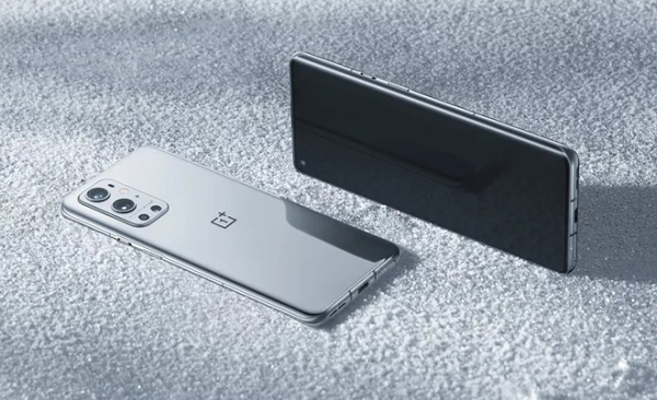 Tuy nhiên, tốc độ sạc sẽ chỉ mạnh mẽ như vậy nếu sử dụng bộ sạc không dây OnePlus 50W, được ra mắt cùng với OnePlus 9 Pro.