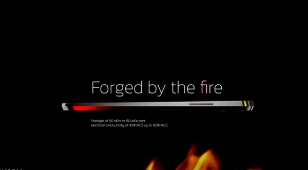 Chức năng kết nối của Tesla Model π và hệ thống Starlink của Elon Musk có thể được thấy từ video với tốc độ Upload/Download đã đạt tới con số gấp đôi 210M.