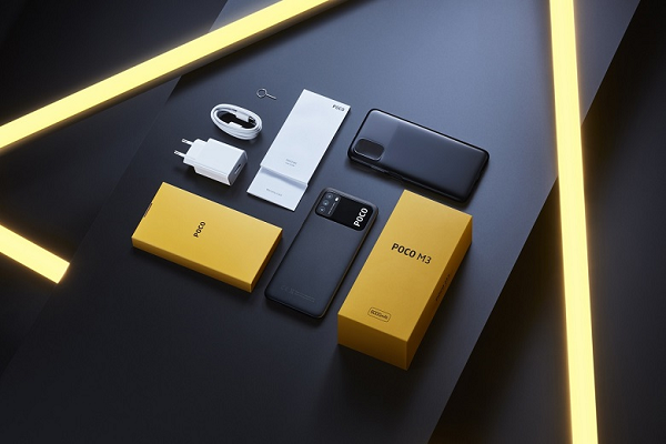 Chip Snapdragon 662, RAM 4GB và bộ nhớ trong thì tương đương Joy4. Poco M3 có màn hình giọt nước kích thước 6.53 inch, độ phân giải Full HD+, được bảo vệ bởi kính cường lực Gorilla Glass 3 và được chứng nhận bảo vệ mắt bởi Rheinland (2 tính năng hơn Joy 4).