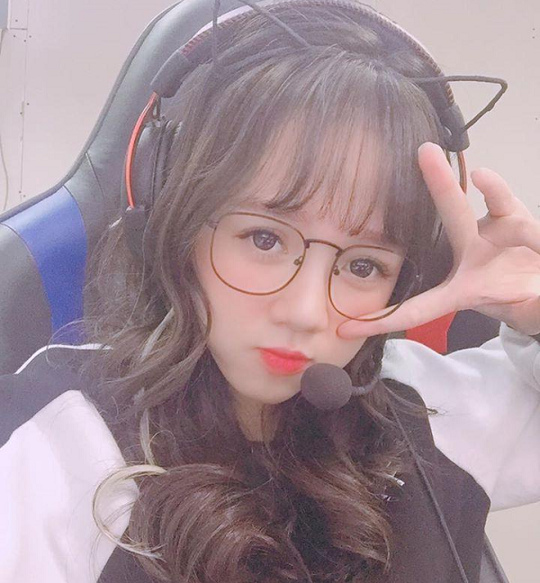 fan chưa khỏi vui mừng khi Mèo Sao Hỏa lên tiếng xác nhận chuyện yêu đương thì giờ đây cả hai đã chia tay nhau và kéo theo drama ồn ào thời gian qua.