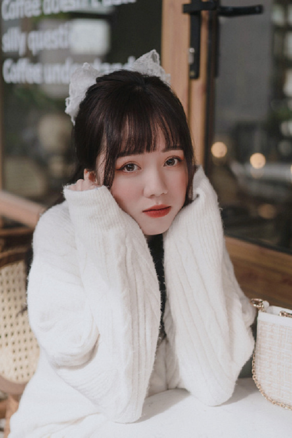 Cả hai đã có tin đồn yêu đương từ lâu, khi mà thường xuyên xuất hiện cùng nhau, quay chung những clip trên TikTok.