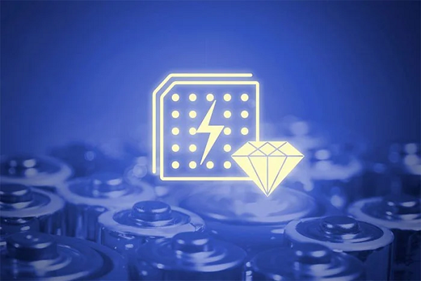 Những viên pin sử dụng kim cương nhân tạo có thể tạo ra điện khi đặt trong môi trường phóng xạ. Nếu có thể kiểm soát và ngăn chặn bức xạ bằng cách gói những viên pin này trong vật liệu nhôm hoặc các tấm kim loại khác, thì chúng có thể được đưa vào sử dụng.