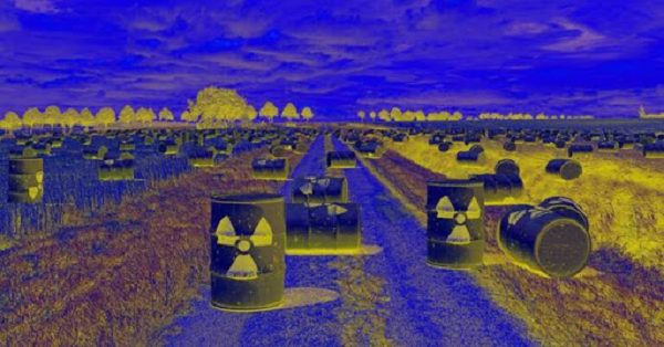 Pin kim cương hay pin betavoltaic, sẽ tạo ra điện miễn là chúng nằm trong trường phóng xạ, nơi chúng có thể nhận các tia beta từ các đồng vị như carbon-14 và niken-63.