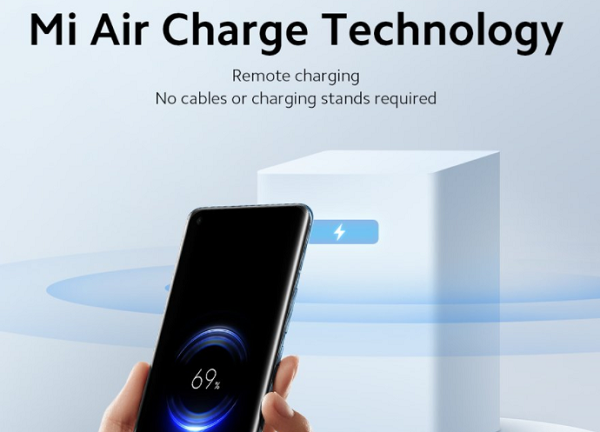 Mi Air Charge đã được nhắc đến trước đây qua bằng sáng chế về một thiết bị dạng tháp/hộp đặc biệt do họ tự phát triển, sử dụng công nghệ tạo chùm tia để gửi sóng milimet trực tiếp đến một thiết bị.