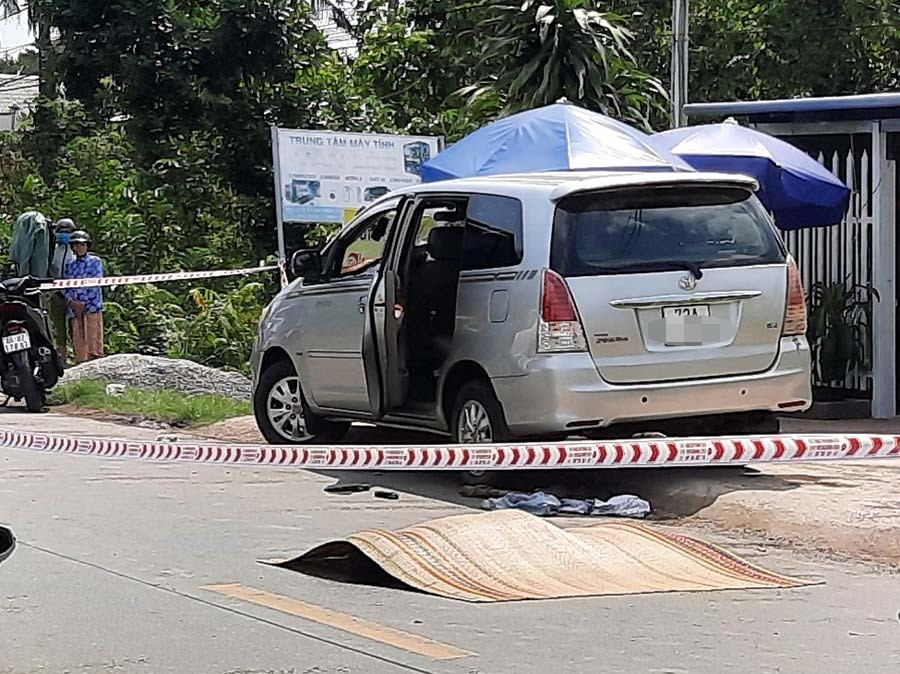 Khoi to nguoi chong dam chet nguoi khi cuu vo khoi nhom bat coc-Hinh-2