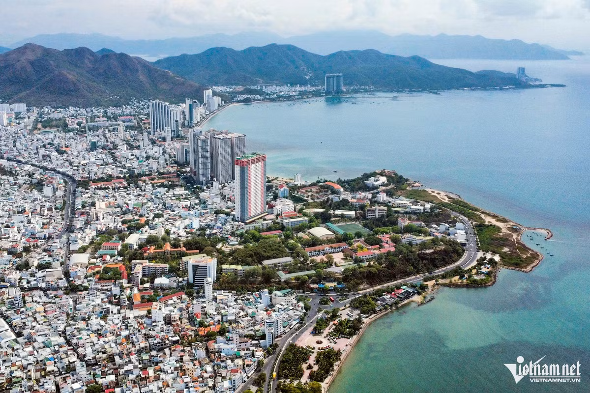 Diem ten nhung khu “dat vang” ven bien Nha Trang bi bo hoang-Hinh-9