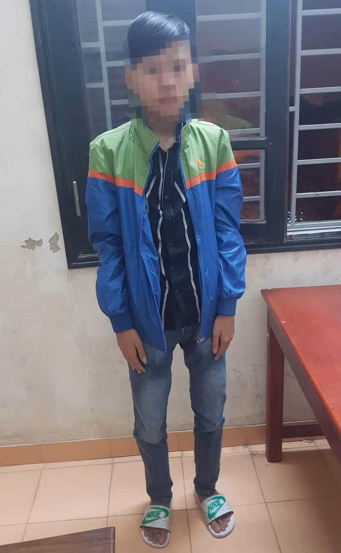 Bat giu “sieu trom nhi