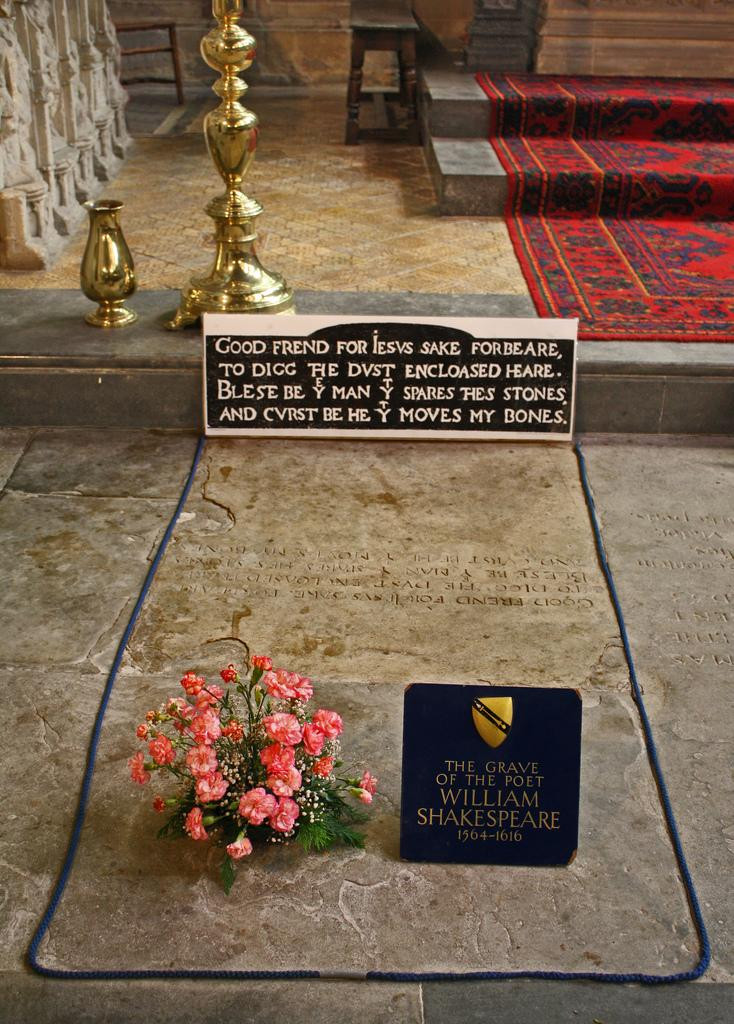 Vì vậy, lời nguyền trên bia mộ được cho là giải pháp giúp Shakespeare yên tâm sẽ không có kẻ nào dám tới gần ngôi mộ và quậy phá.