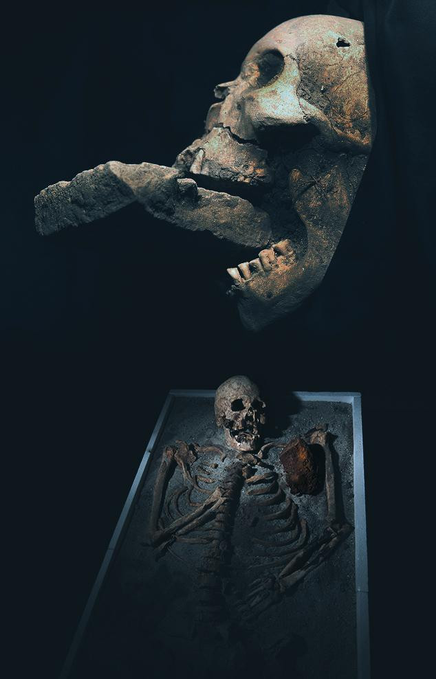 Đây cũng là thời kỳ xuất hiện nhiều truyền thuyết, giai thoại về ma cà rồng hút máu người.