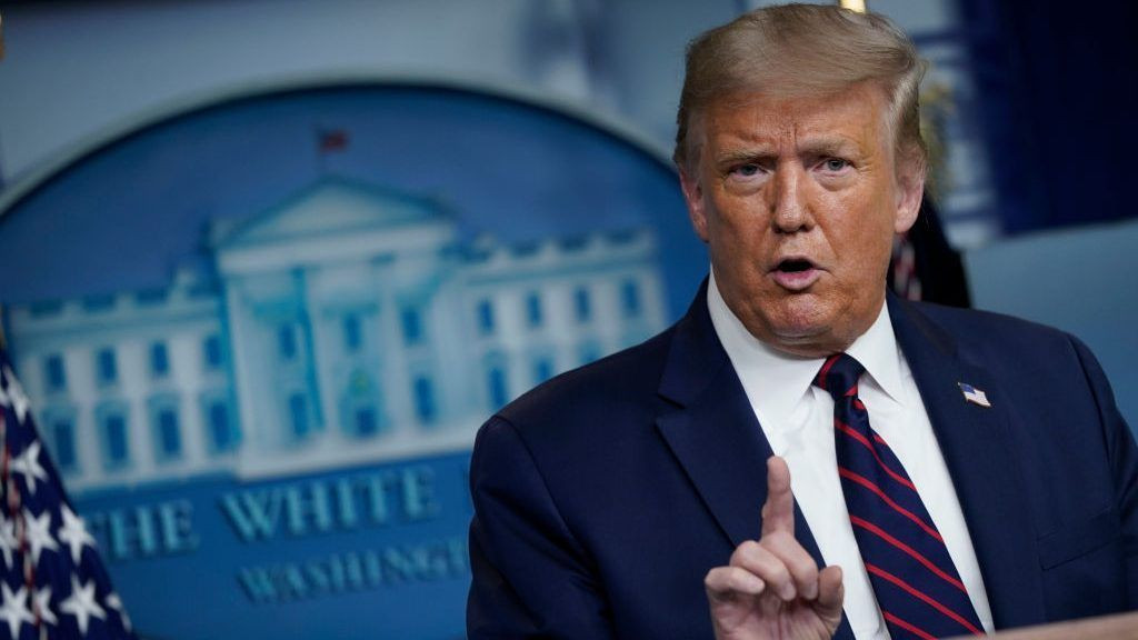 Thế nhưng, ông Trump chứng minh cho mọi người thấy ông có thể "lội ngược dòng", thu hẹp khoảng cách và dẫn trước đối thủ để trở thành Tổng thống thứ 45 của Mỹ.