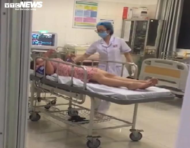 Co gai bi chu quan bat quy xin loi: 10 ngay chua dam ve gap con vi so tra thu-Hinh-2