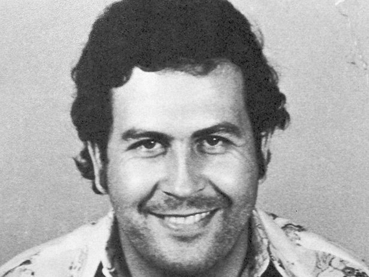 Pablo Escobar được xem là trùm ma túy giàu có nhất lịch sử khi sở hữu khối tài sản trị giá khoảng 30 tỷ USD vào đầu những năm 1990.