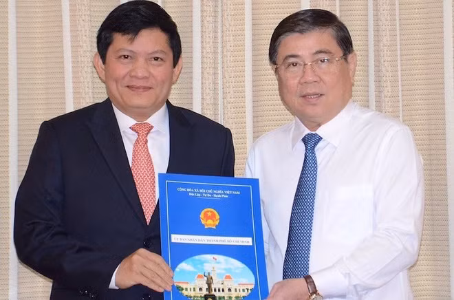 Duong thang tien cua ong Pham Phu Quoc