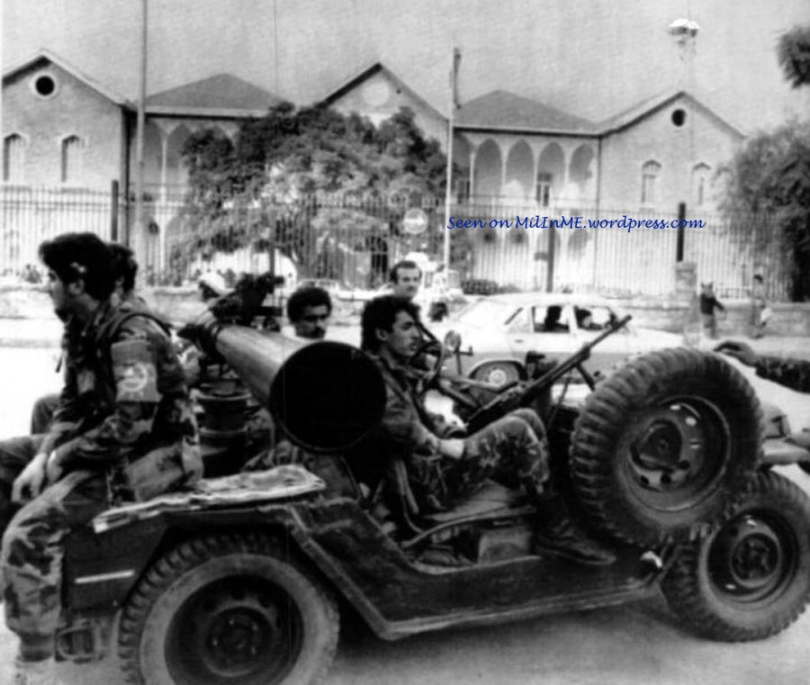 Trong bối cảnh đó, Syria là nước láng giềng nằm ở phía đông Li Băng có ảnh hưởng lớn tới chính trị nội bộ và các sự kiện lịch sử của Li Băng.