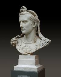 Không chỉ giết những quan lại bị coi là mối đe dọa, hoàng đế Caligula còn ra lệnh xử tử nhiều người thân trong gia đình khi họ lên tiếng phản đối các quyết định của ông.