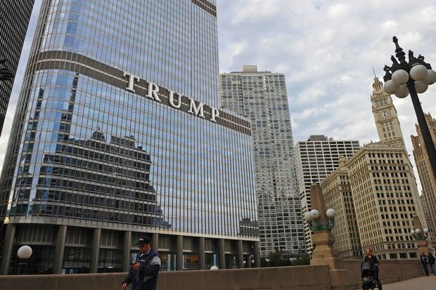 Vi sao ong Trump duoc xoa no hang tram trieu USD?