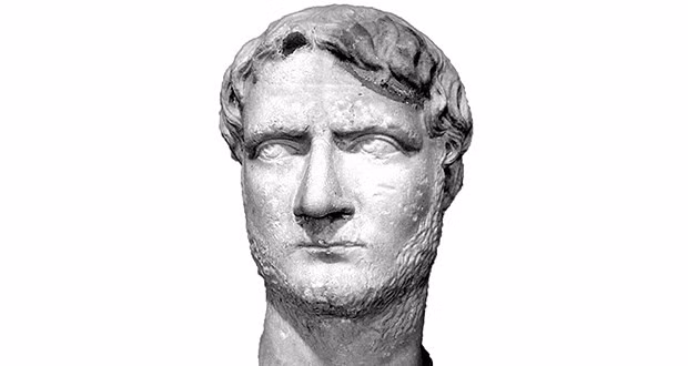 Trong khi những người lính La Mã bị bắt làm tù binh và phải làm công việc đào kênh dẫn nước thì hoàng đế Valerian có cuộc sống tồi tệ hơn khi bị kẻ thù bắt giữ và đày đọa.