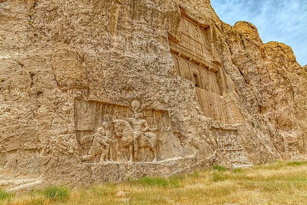 Ngay cả hoàng đế Valerian cũng bị bắt làm tù binh. Đây là lần đầu tiên trong lịch sử La Mã có một hoàng đế bị kẻ thù bắt sống.