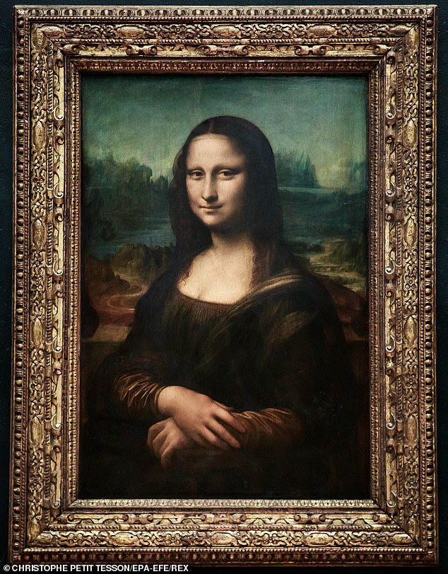 Thay vào đó, da Vinci thường vẽ nhân vật ở góc độ 3/4 so với người xem. Bức tranh Mona Lisa (trong ảnh) cũng được họa sĩ vẽ theo góc độ này.