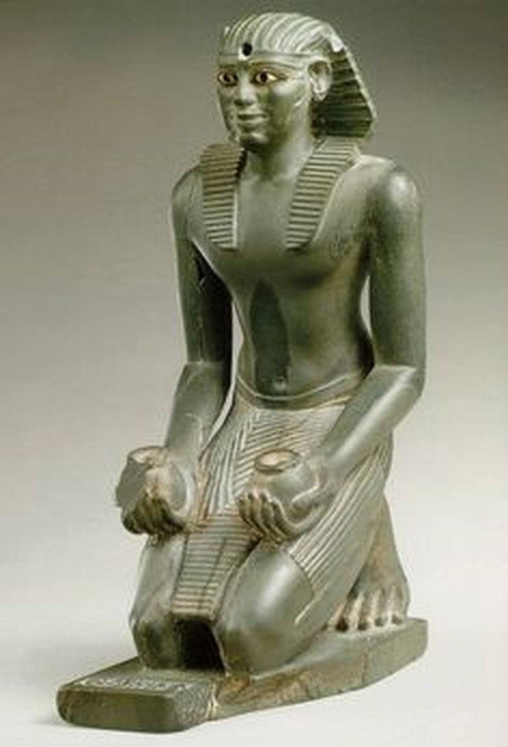 Pepi II, pharaoh ở Cổ Vương quốc, có nhiều thú vui độc đáo, thậm chí là có phần kỳ lạ.